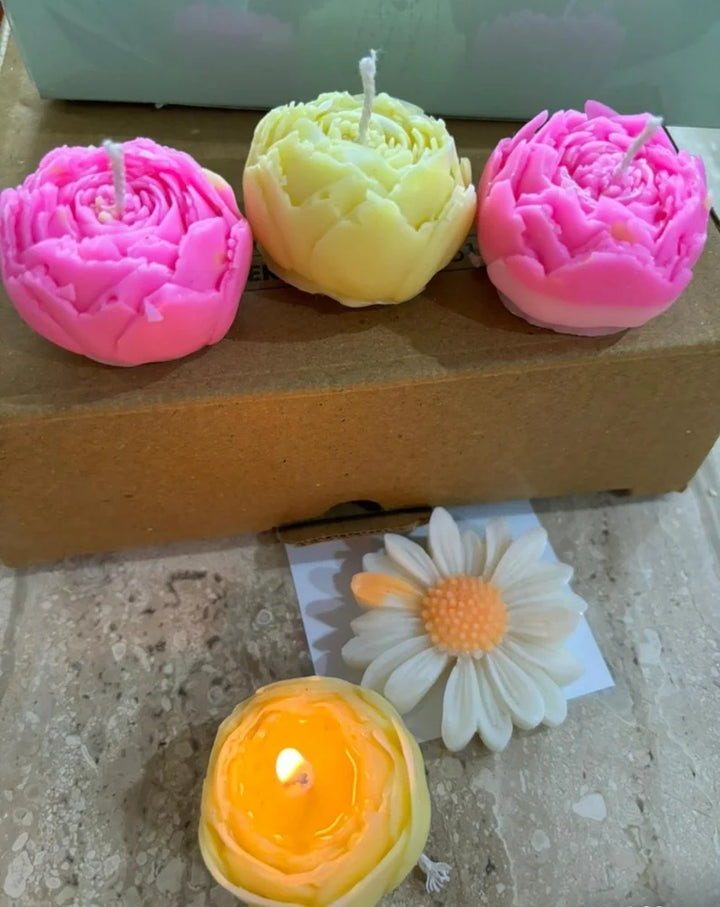 Rose Soy Wax Scented Candle